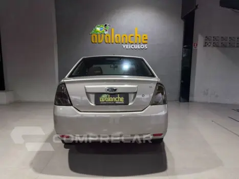 FIESTA 1.6 ROCAM SEDAN 8V FLEX 4P MANUAL