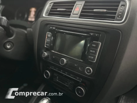 JETTA 2.0 TSI HIGHLINE 200CV GASOLINA 4P TIPTRONIC