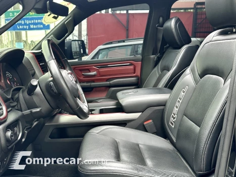 1500 5.7 V8 GASOLINA REBEL CD 4X4 AUTOMÁTICO