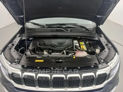 COMMANDER 1.3 T270 TURBO FLEX LIMITED AT6