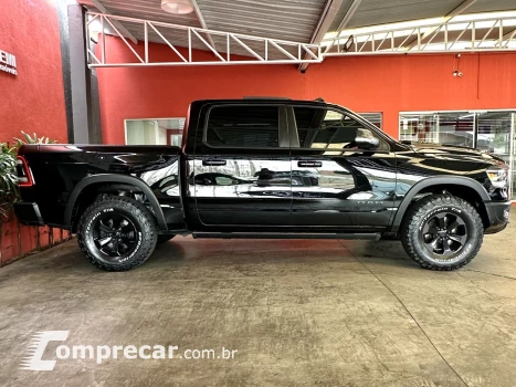 1500 5.7 V8 GASOLINA REBEL CD 4X4 AUTOMÁTICO