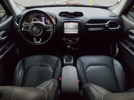 Renegade Longitude 1.8 4x2 Flex 16V Aut.