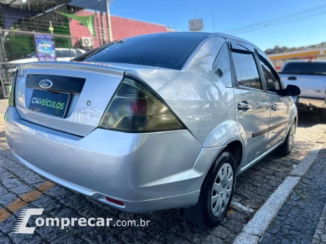 Fiesta Sedan 1.0 8V Flex 4p