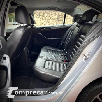 JETTA 2.0 TSI Highline 211cv