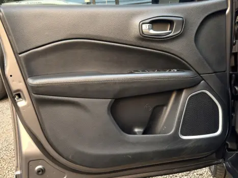 COMPASS 2.0 16V DIESEL LIMITED 4X4 AUTOMÁTICO