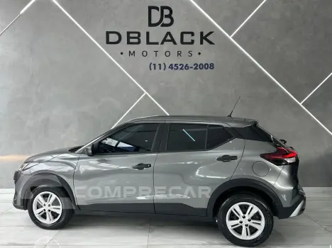 KICKS Active 1.6 16V Flex Aut.