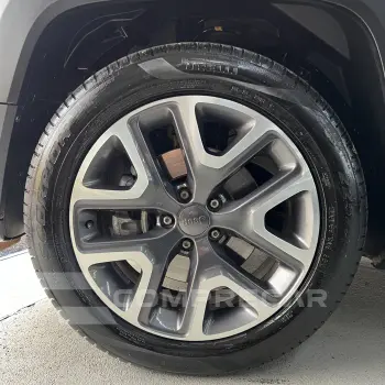 Renegade Longitude 1.8 4x2 Flex 16V Aut.