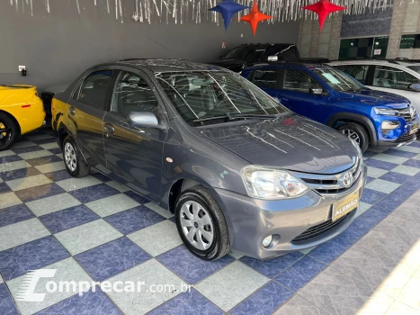 ETIOS 1.5 XS Sedan 16V
