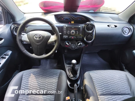ETIOS 1.5 XS 16V FLEX 4P MANUAL
