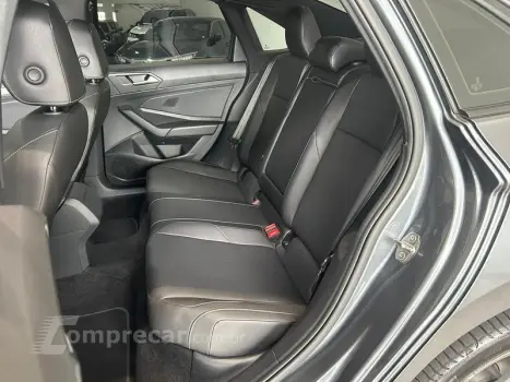 JETTA R-LINE 250 TSI 1.4 FLEX 16V AUT.