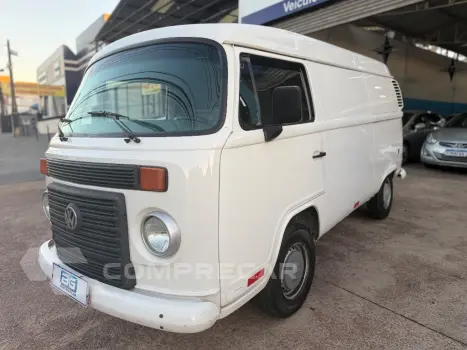 Volkswagen Kombi Furgão 1.4 Mi Total Flex 8V 5 portas