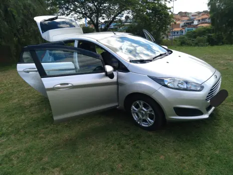 NEW FIESTA LE 1.5 hatch 16V