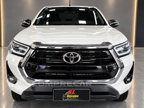 Toyota HILUX 2.8 D-4d Turbo CD SRX Plus 4X4 4 portas