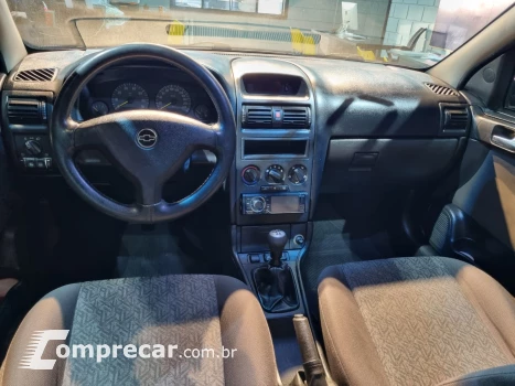 ASTRA 2.0 MPFI Advantage 8V