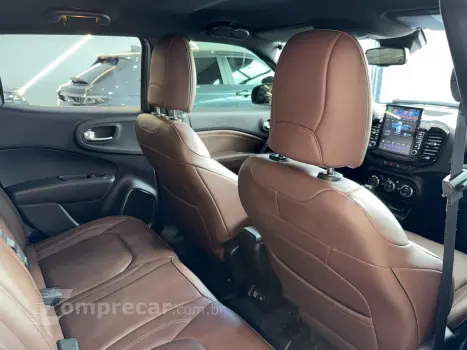 TORO 2.0 16V Turbo Ranch 4WD AT9