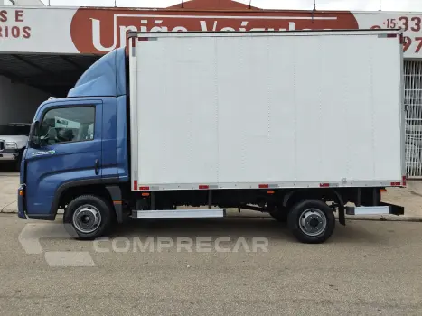 Volkswagen Delivery Express+ 3.0 Prime + (Baú Facchini) 2 portas