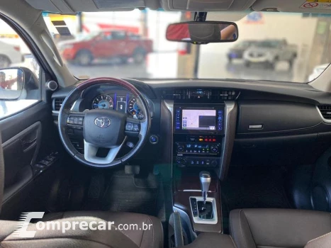 HILUX SWSRXA4FD