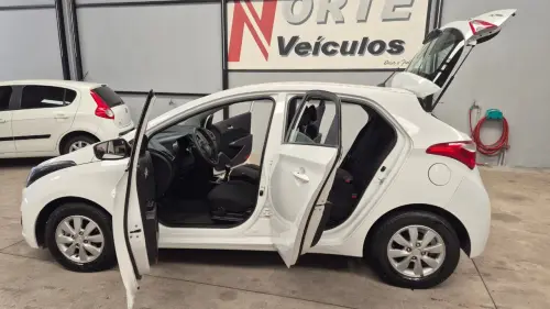 HB20 1.6 Comfort Plus 16V