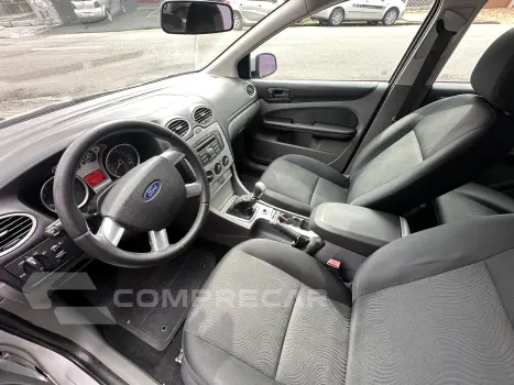 FOCUS 1.6 GL 8V