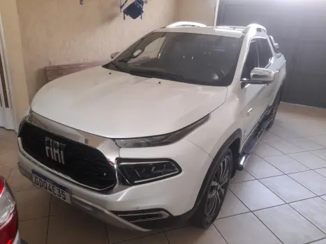Fiat Toro 4 portas