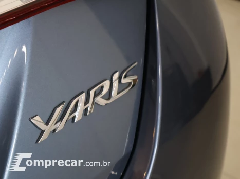 YARIS 1.5 16V Sedan XL Live