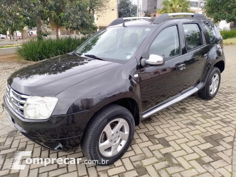 Renault DUSTER 2.0 Dynamique 4X2 16V 4 portas