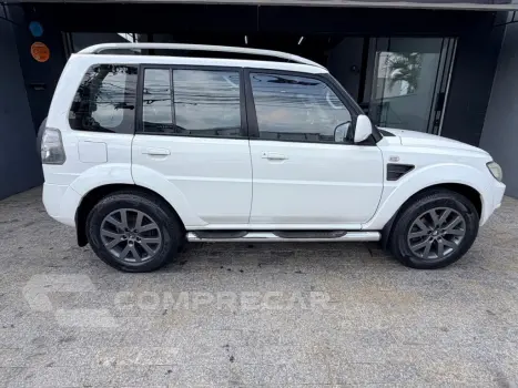 PAJERO TR4 2.0 4X2 16V 140CV FLEX 4P AUTOMÁTICO