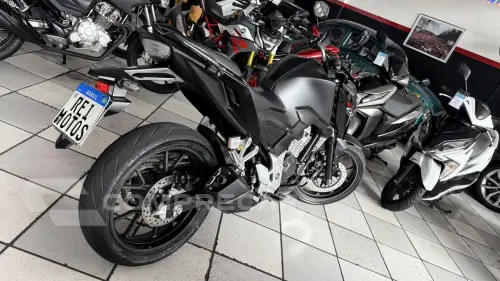 CB 300F TWISTER CBS