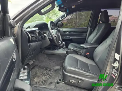 HILUX 2.8 SRX 4X4 CD 16V