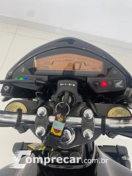 CB 600F - HORNET