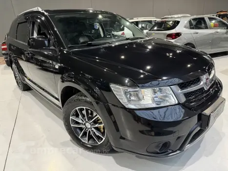 Fiat FREEMONT 2.4 PRECISION 16V GASOLINA 4P AUTOMÁTICO 4 portas