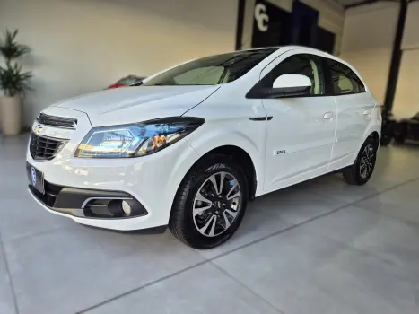 CHEVROLET ONIX 1.4 MPFI LT 8V FLEX 4P AUTOMÁTICO 4 portas