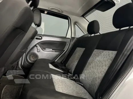 FIESTA 1.6 MPI SEDAN 8V FLEX 4P MANUAL