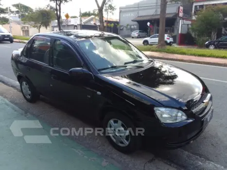 CLASSIC - 1.0 MPFI LS 8V 4P MANUAL