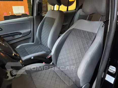 FOX 1.6 MI HIGHLINE 8V FLEX 4P AUTOMATIZADO