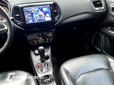 COMPASS 2.0 16V DIESEL TRAILHAWK 4X4 AUTOMÁTICO