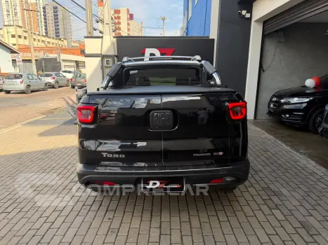 TORO 2.0 16V Turbo Volcano 4WD AT9