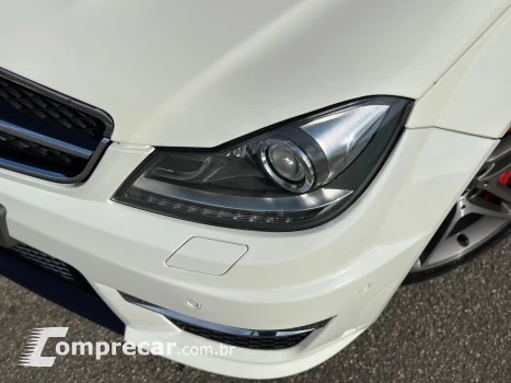 C 63 AMG 6.2 V8 Touring