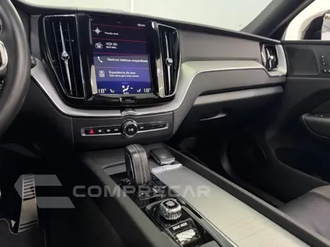 XC60 T8 R-DESIGN