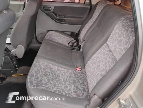 MERIVA 1.8 MPFI Premium 8V