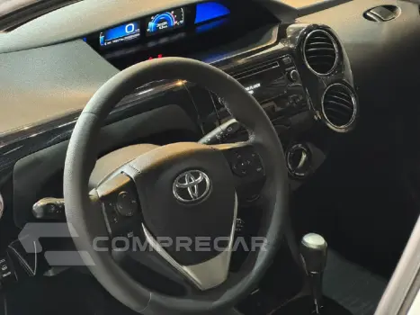 ETIOS 1.5 XS 16V FLEX 4P AUTOMATICO