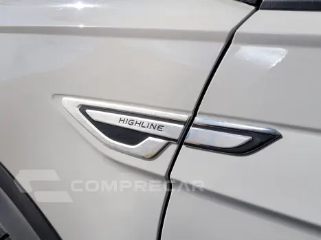 Nivus Highline 1.0 200 TSI Flex Aut.