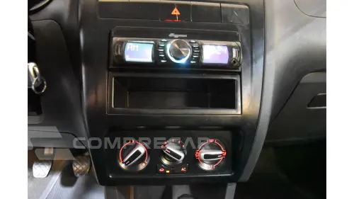 FOX - 1.0 MI 8V 4P MANUAL