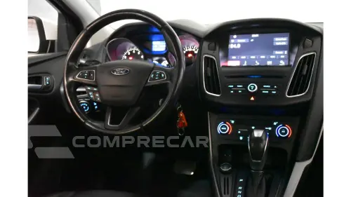 FOCUS SEDAN - 2.0 SE 16V 4P POWERSHIFT