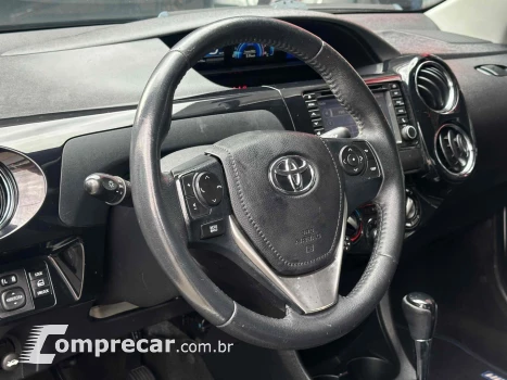 ETIOS 1.5 PLATINUM SEDAN 16V FLEX 4P AUTOMÁTICO