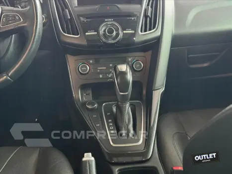 FOCUS 2.0 TITANIUM FASTBACK 16V FLEX 4P POWERSHIFT