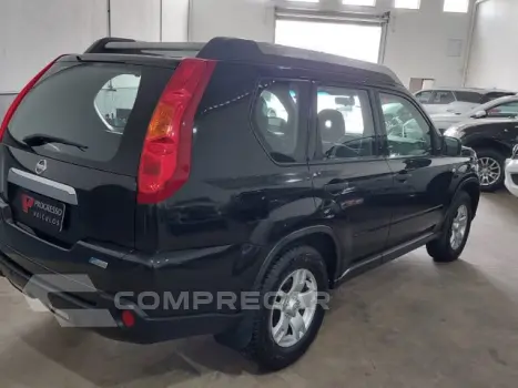 X-TRAIL - 2.0 SE 16V 4P AUTOMÁTICO