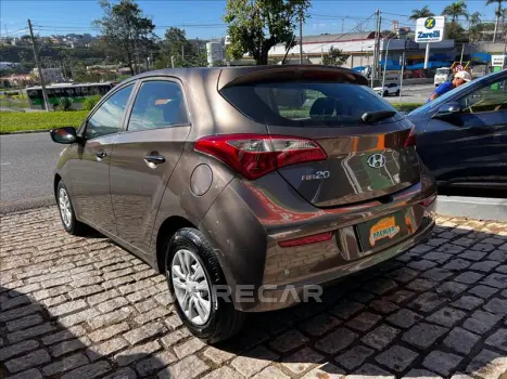 HB20 1.0 Comfort Plus 12V