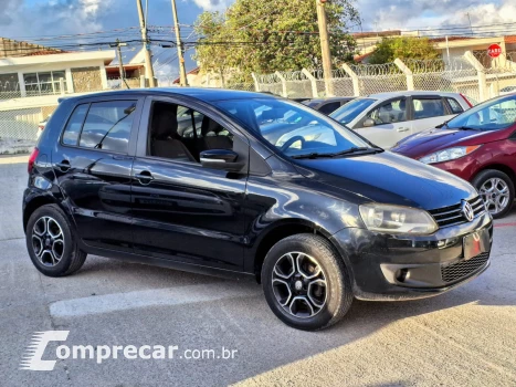 Volkswagen FOX 1.6 MI Seleção 8V 4 portas