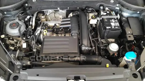 TAOS 1.4 250 TSI TOTAL FLEX HIGHLINE AUTOMÁTICO